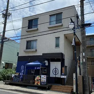  Couette-café Yuigahama Japon